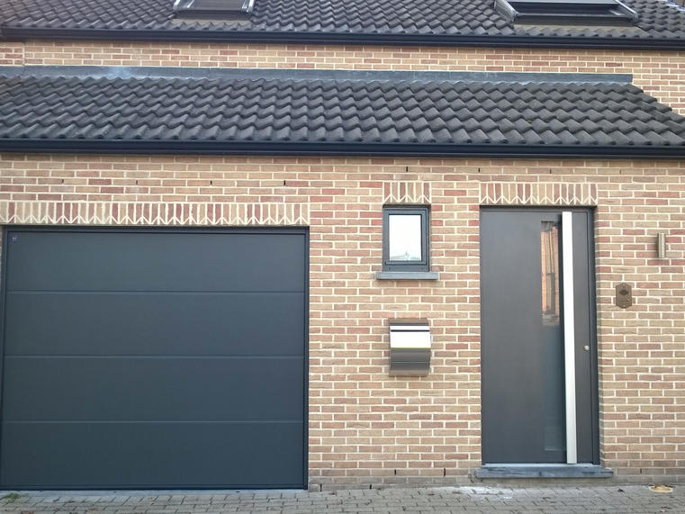 Hörmann -  classique  Gris, en aluminium