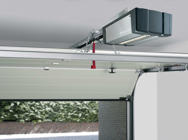 Hörmann installe des portes de garage durables et de haute qualité à Athus