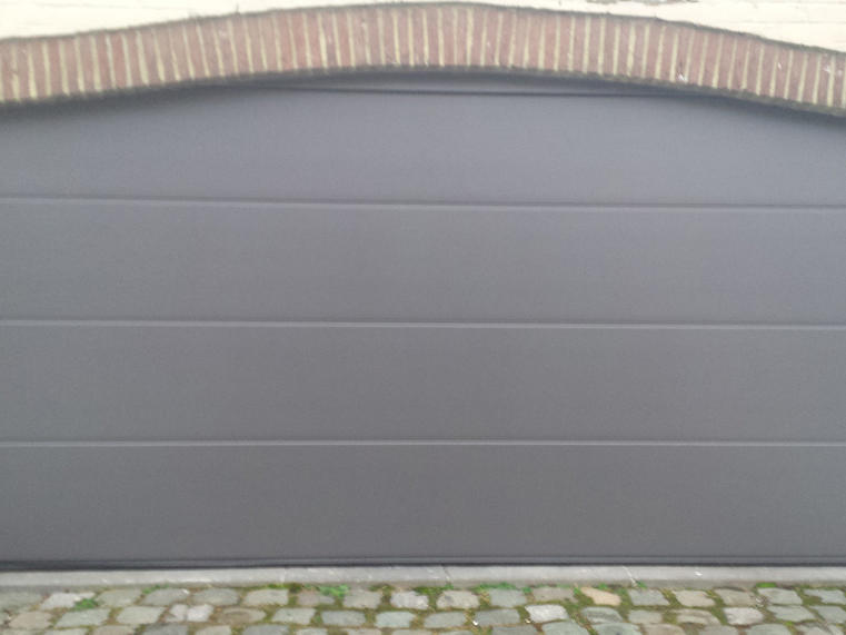 Hörmann - Klassieke garagepoort L-profilering Grijs, uit staal