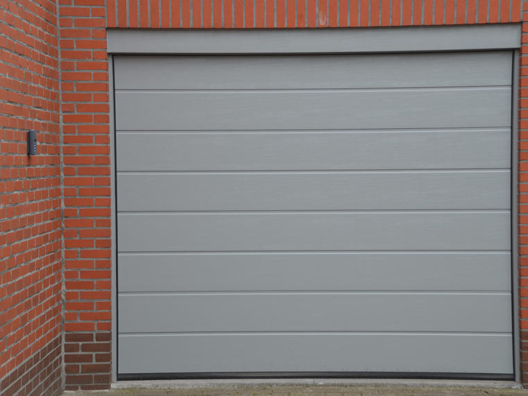 Hörmann - Klassieke garagepoort M-profilering Grijs, uit staal