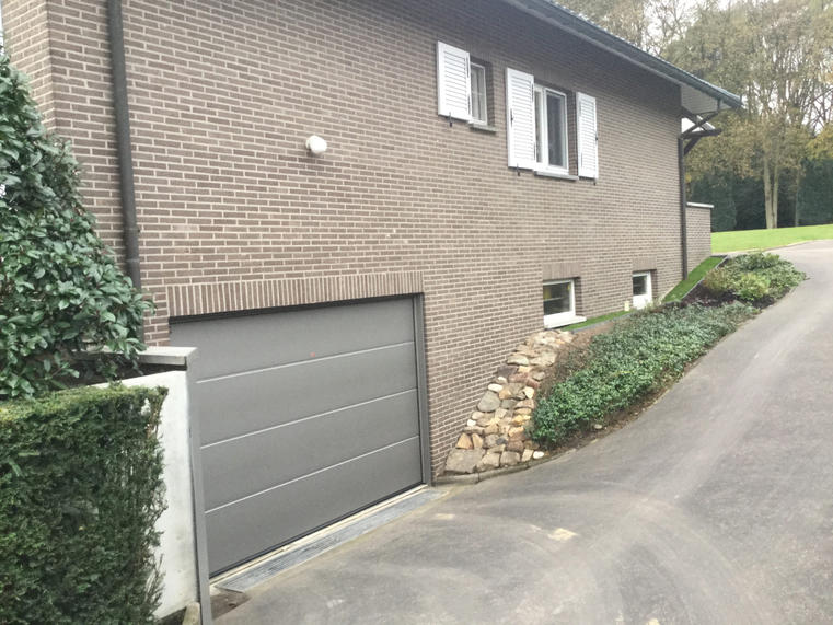 Hörmann - Klassieke garagepoort L-profilering Grijs, uit staal