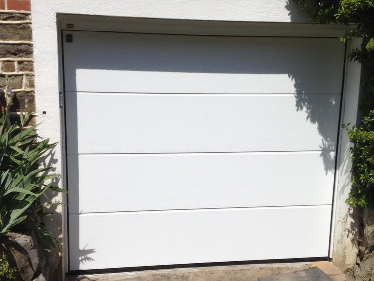 Hörmann - Porte de garage classique Rainures-L Blanc, en acier