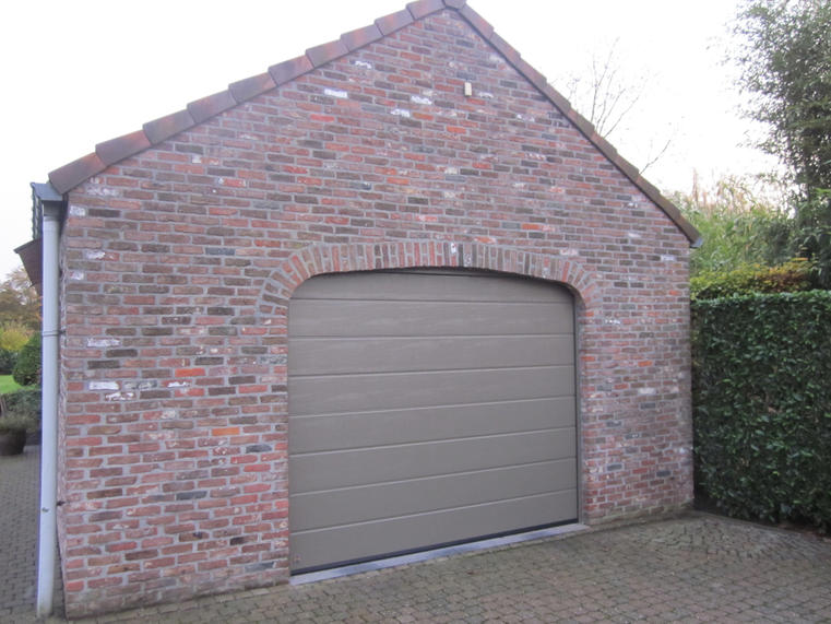 Hörmann - Klassieke garagepoort M-profilering Grijs, uit staal