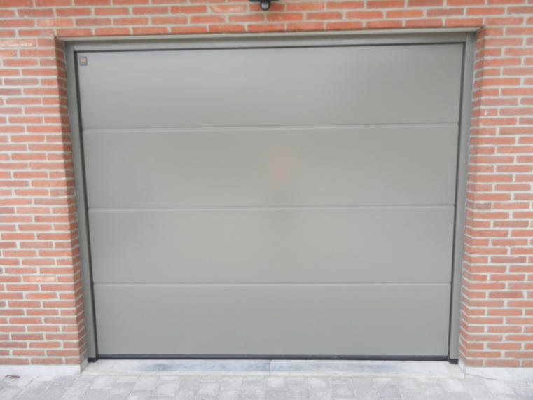 Hörmann - Klassieke garagepoort L-profilering Grijs, uit staal