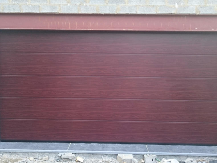 Hörmann - Klassieke garagepoort M-profilering Houtlook, uit staal