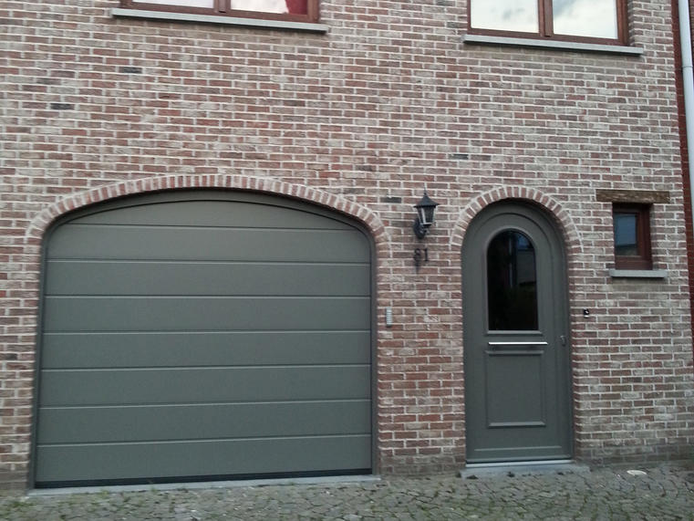 Hörmann - Klassieke garagepoort M-profilering Grijs, uit staal