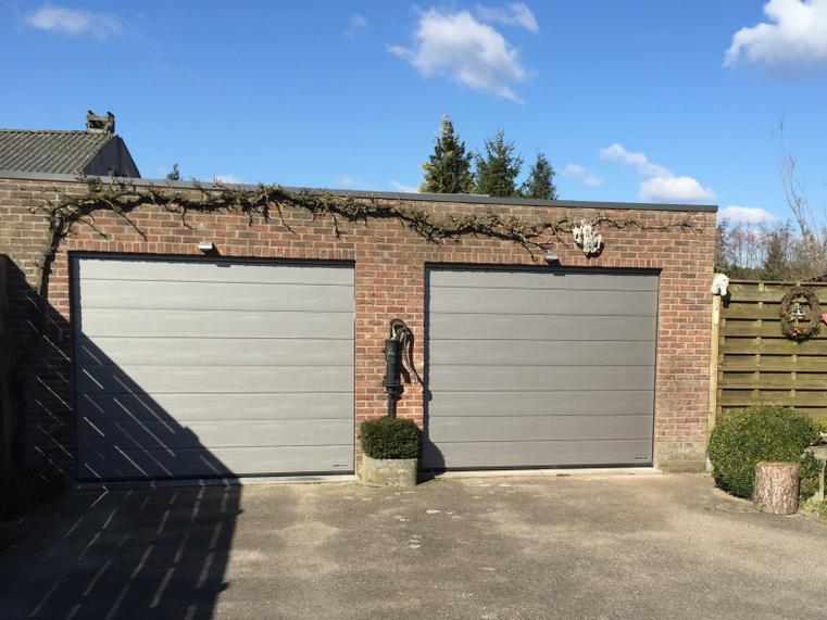 Hörmann - Klassieke garagepoort M-profilering Grijs, uit staal