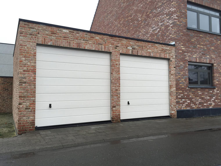 Hörmann - Klassieke garagepoort M-profilering Wit, uit staal