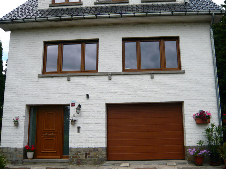 Hörmann - Klassieke garagepoort M-profilering Houtlook, uit staal