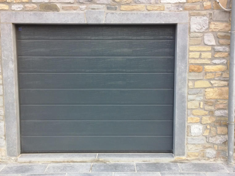 Hörmann - Klassieke garagepoort M-profilering Grijs, uit staal