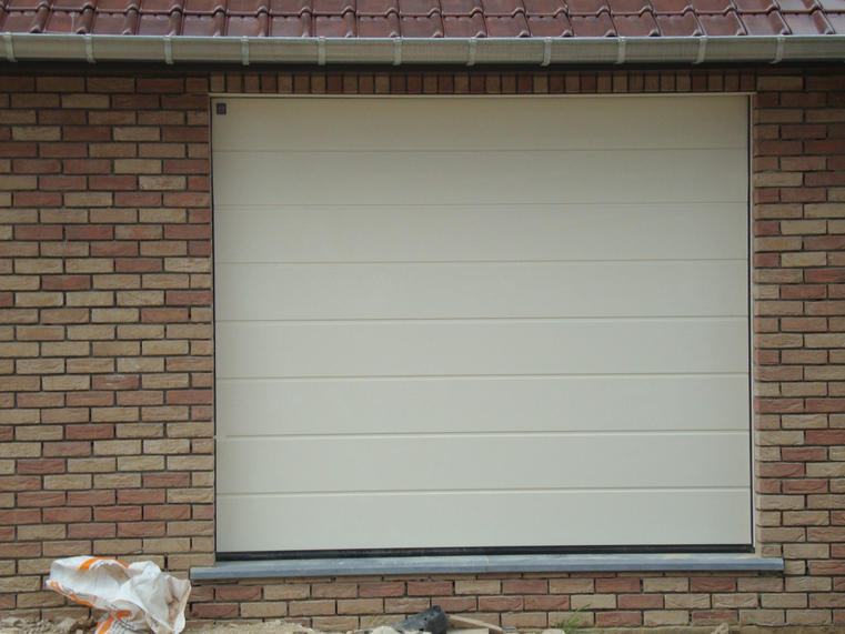 Hörmann - Klassieke garagepoort L-profilering Wit, uit staal
