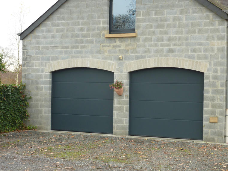 Hörmann - Klassieke garagepoort L-profilering Grijs, uit staal