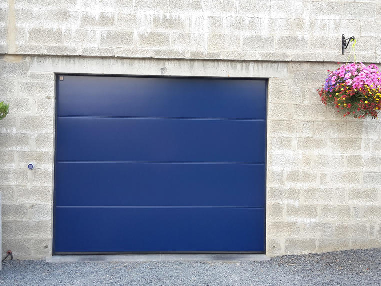 Hörmann - Klassieke garagepoort L-profilering Blauw, uit staal