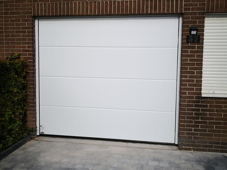 Hörmann - Klassieke garagepoort L-profilering Wit, uit staal