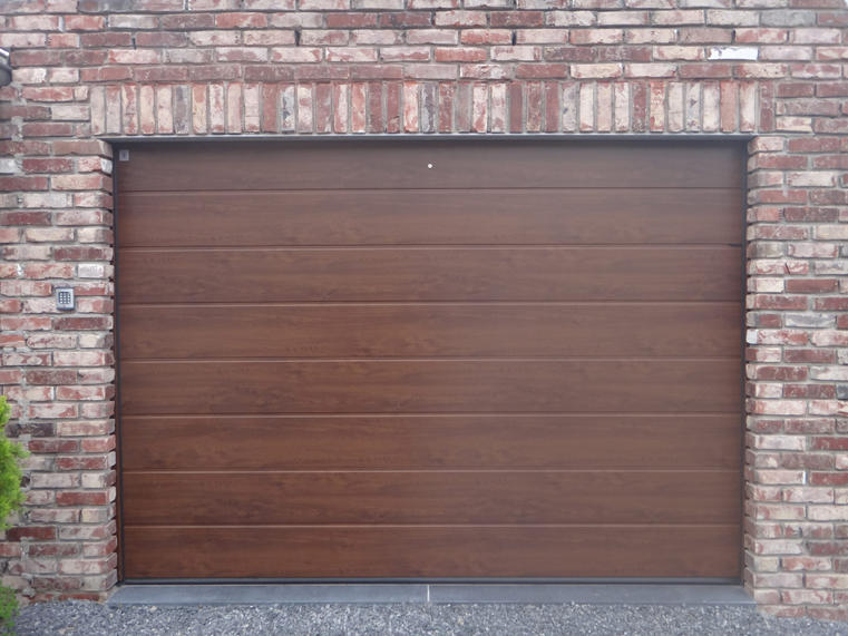 Hörmann - Klassieke garagepoort M-profilering Houtlook, uit staal