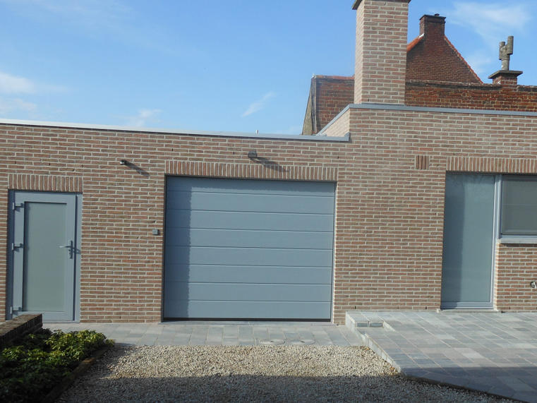 Hörmann - Klassieke garagepoort M-profilering Grijs, uit staal