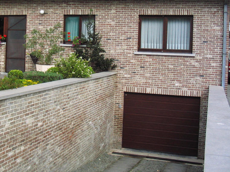Hörmann - Klassieke garagepoort M-profilering Houtlook, uit staal