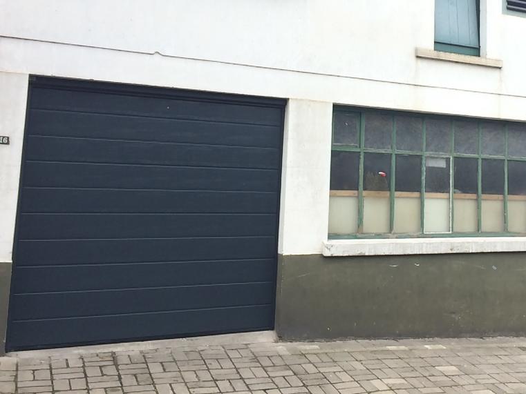 Hörmann - Porte de garage classique Rainures-L Noir, en acier