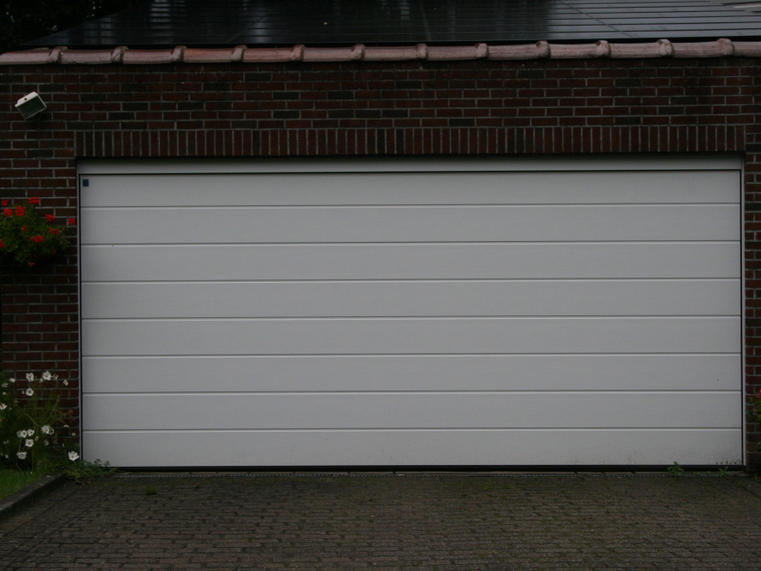 Hörmann - Porte de garage classique Rainures-M Blanc, en acier