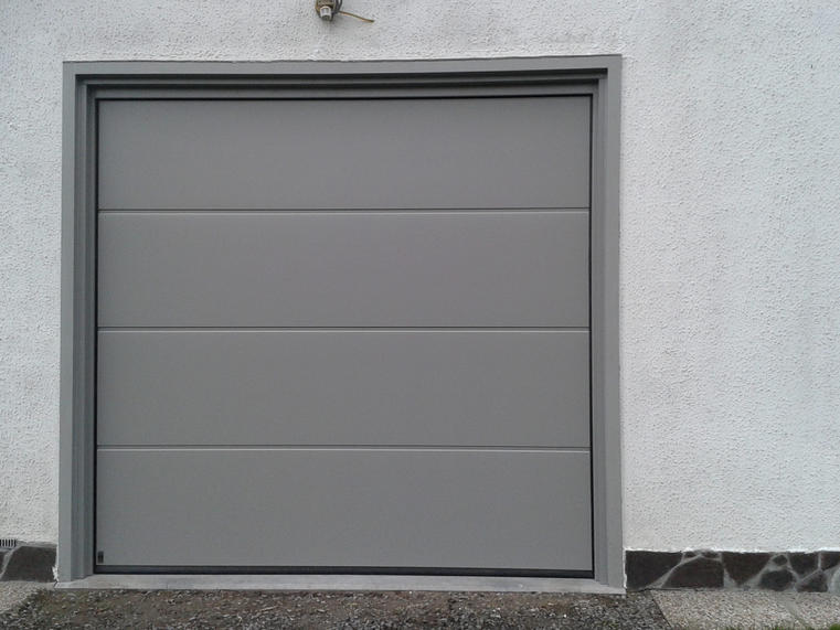 Hörmann - Klassieke garagepoort L-profilering Grijs, uit staal