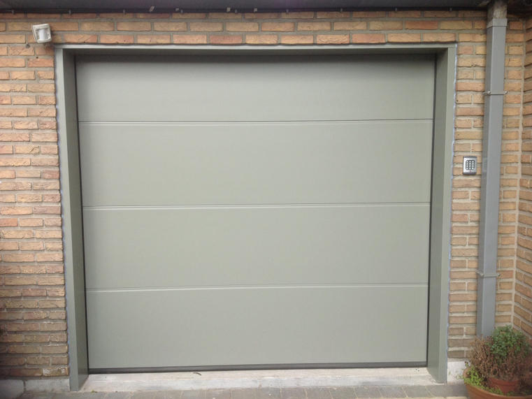 Hörmann - Klassieke garagepoort L-profilering Grijs, uit staal