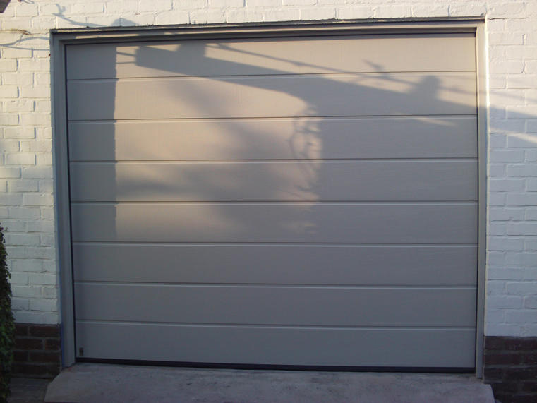 Hörmann - Klassieke garagepoort M-profilering Grijs, uit staal