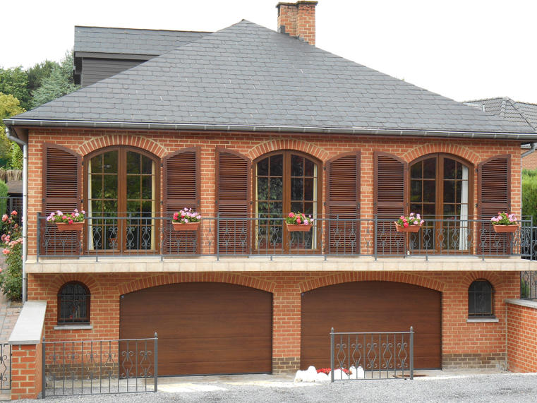 Hörmann - Klassieke garagepoort M-profilering Houtlook, uit staal