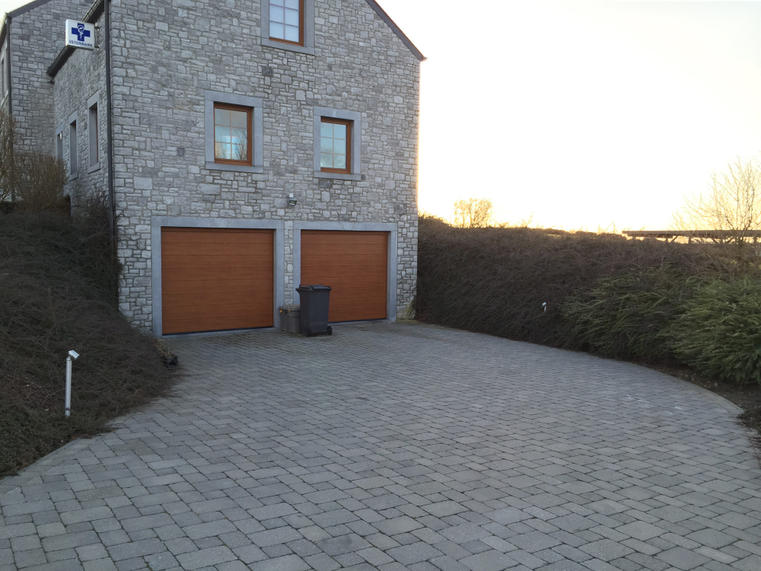 Hörmann - Klassieke garagepoort M-profilering Houtlook, uit staal