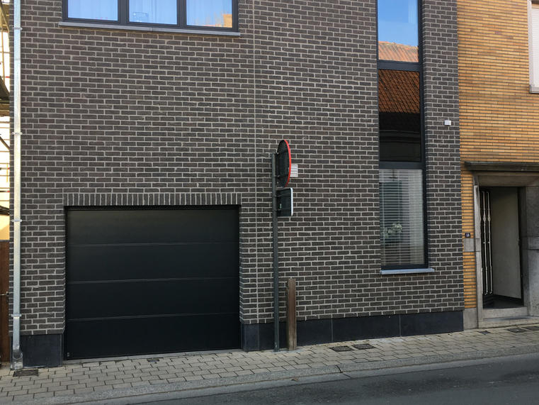 Hörmann - Porte de garage moderne Rainures-L Noir, en acier