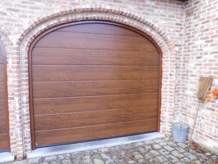 Hörmann - Klassieke garagepoort L-profilering Houtlook, uit staal