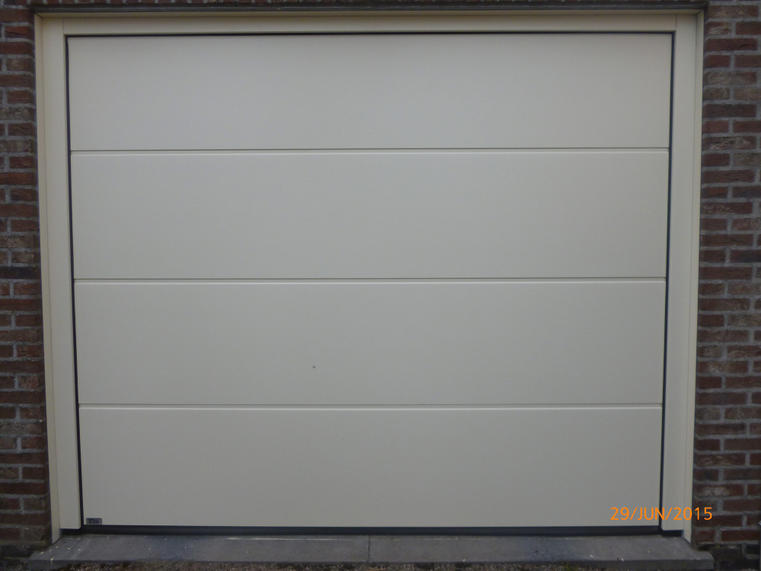 Hörmann - Klassieke garagepoort L-profilering Wit, uit staal