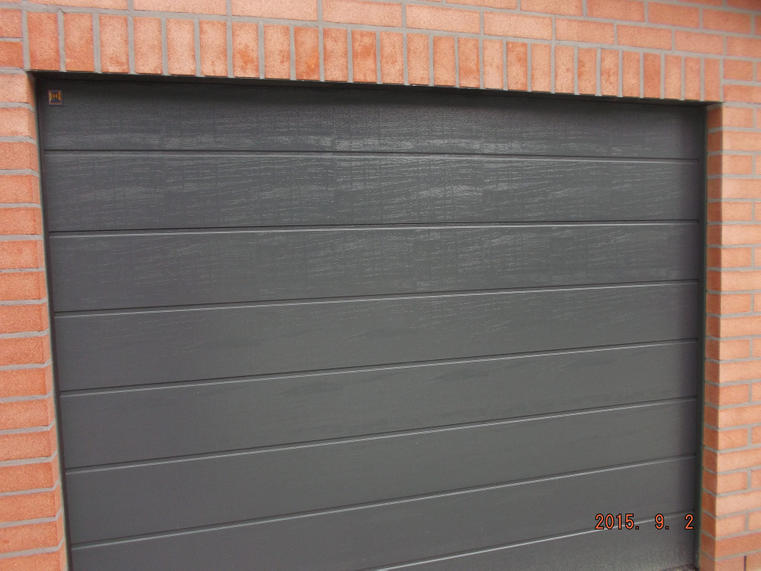 Hörmann - Klassieke garagepoort M-profilering Grijs, uit staal