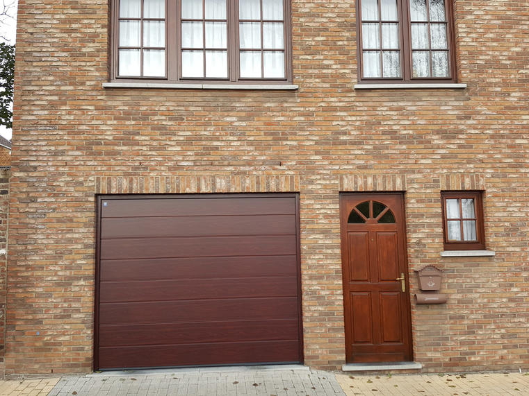 Hörmann - Klassieke garagepoort M-profilering Houtlook, uit staal
