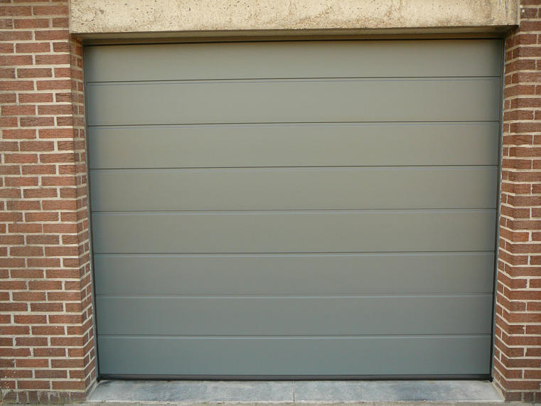 Hörmann - Klassieke garagepoort M-profilering Grijs, uit staal