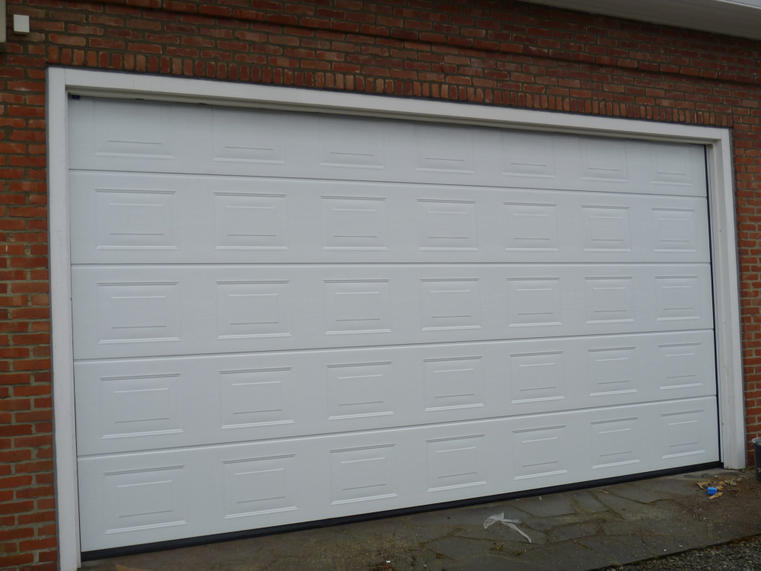 Hörmann - Klassieke garagepoort Casette Wit, uit staal