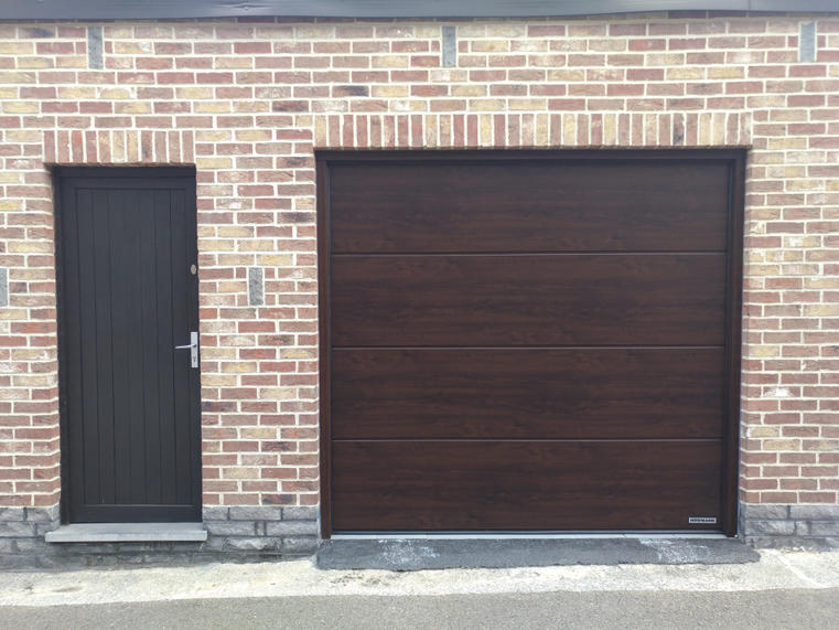 Hörmann - Klassieke garagepoort L-profilering Houtlook, uit staal