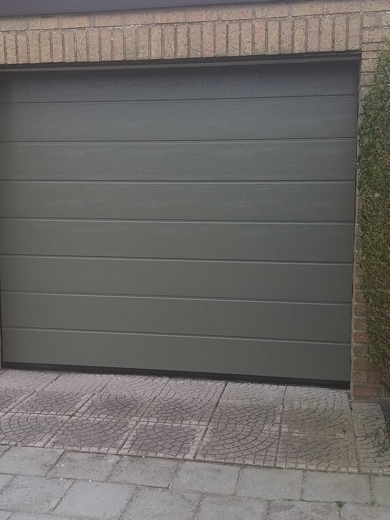 Hörmann - Klassieke garagepoort M-profilering Grijs, uit staal